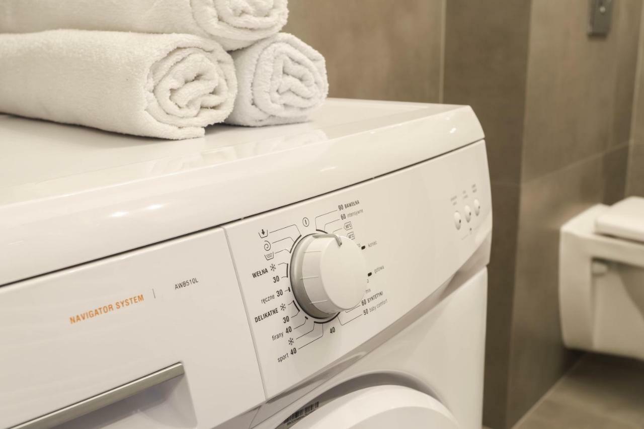 Darna Apartamenty Avena 4 Познан Екстериор снимка