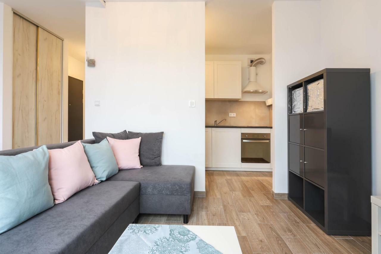 Darna Apartamenty Avena 4 Познан Екстериор снимка